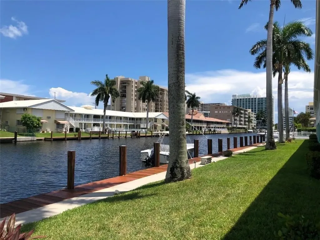 2841 NE 32nd Street Fort Lauderdale FL 33306