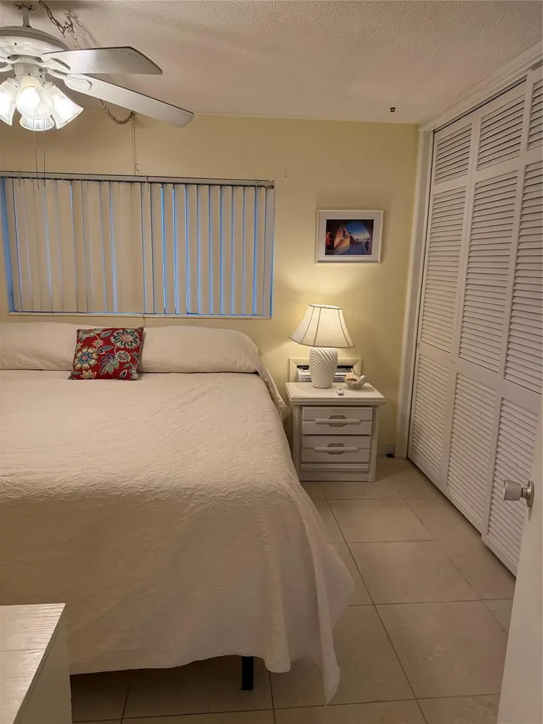 2841 NE 32nd Street Fort Lauderdale FL 33306