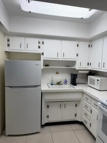 2841 NE 32nd Street Fort Lauderdale FL 33306