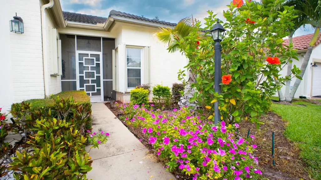 3872 Summer Chase Court Lake Worth FL 33467