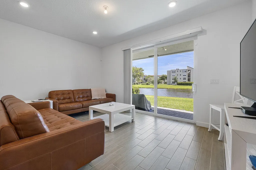 14624 Three Ponds Trail Delray Beach FL 33446