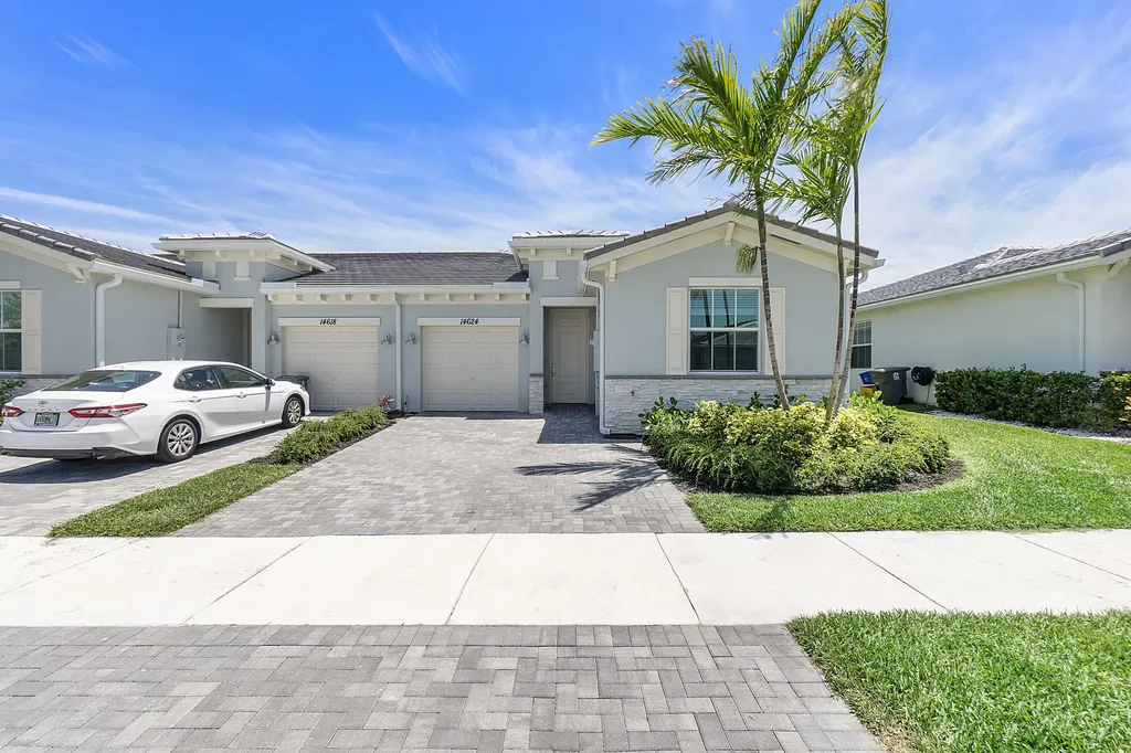 14624 Three Ponds Trail Delray Beach FL 33446