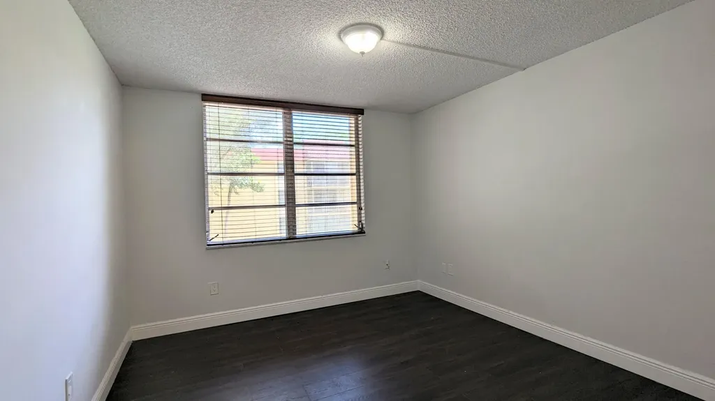 3253 Foxcroft Road Miramar FL 33025