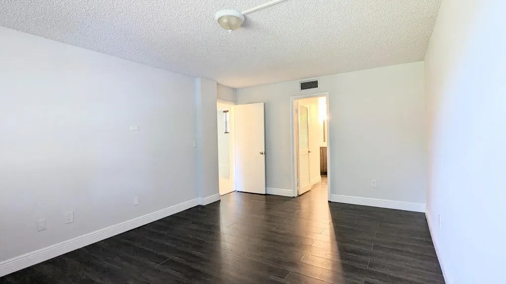 3253 Foxcroft Road Miramar FL 33025