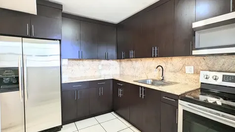 3253 Foxcroft Road Miramar FL 33025