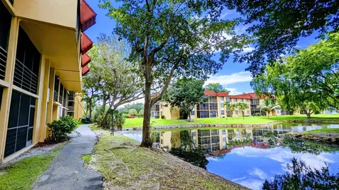 3253 Foxcroft Road Miramar FL 33025