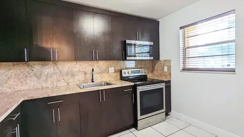 3253 Foxcroft Road Miramar FL 33025
