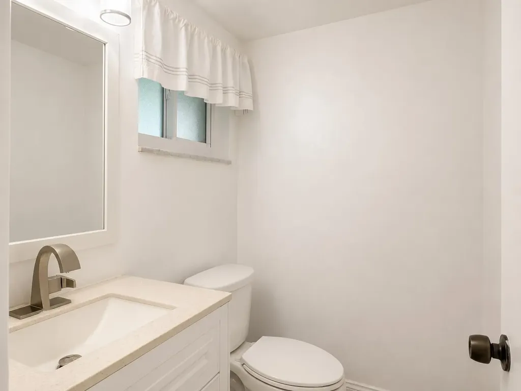 1201 Hillcrest Court Hollywood FL 33021