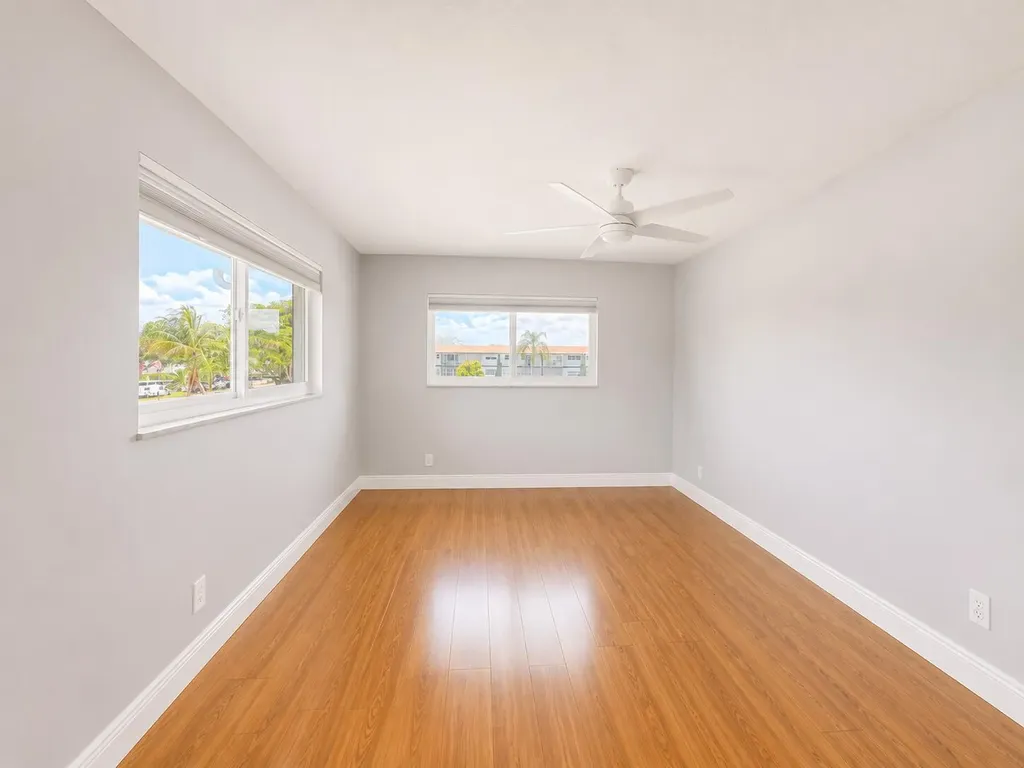 1201 Hillcrest Court Hollywood FL 33021