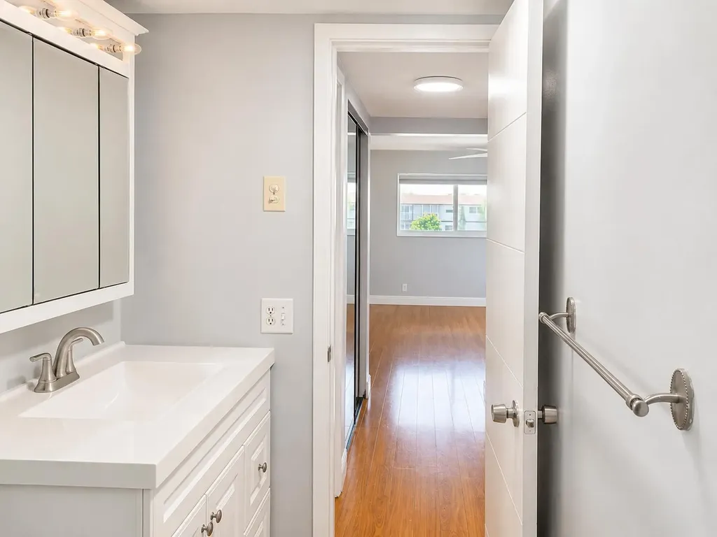 1201 Hillcrest Court Hollywood FL 33021