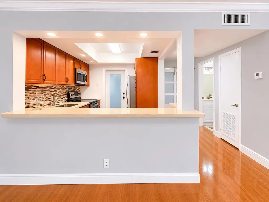 1201 Hillcrest Court Hollywood FL 33021