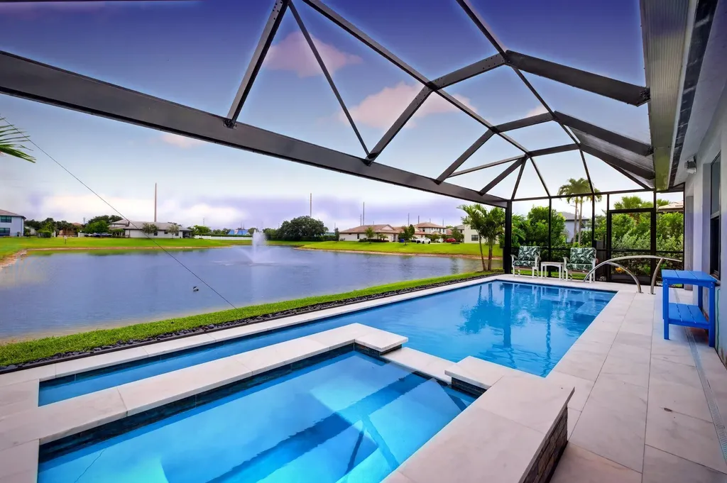 3165 Tamarind Drive Lauderdale Lakes FL 33311