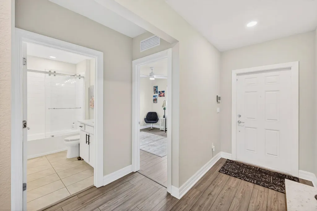 3165 Tamarind Drive Lauderdale Lakes FL 33311
