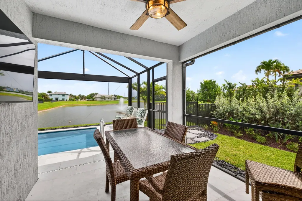 3165 Tamarind Drive Lauderdale Lakes FL 33311