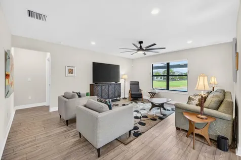 3165 Tamarind Drive Lauderdale Lakes FL 33311