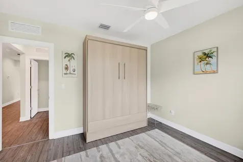 3165 Tamarind Drive Lauderdale Lakes FL 33311