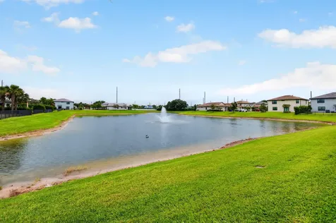 3165 Tamarind Drive Lauderdale Lakes FL 33311
