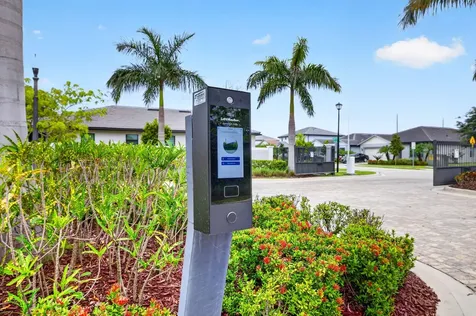 3165 Tamarind Drive Lauderdale Lakes FL 33311