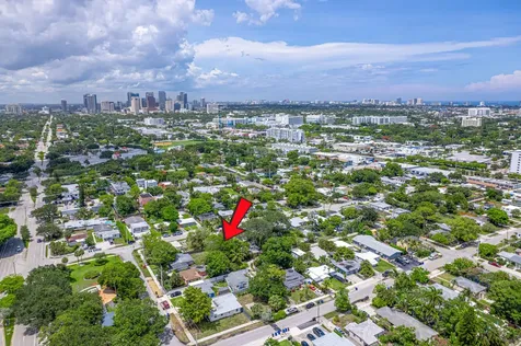 320 SW 21st Street Fort Lauderdale FL 33315