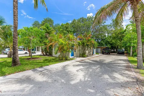 320 SW 21st Street Fort Lauderdale FL 33315