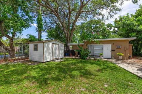 320 SW 21st Street Fort Lauderdale FL 33315