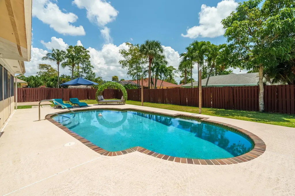 14608 Paddock Drive Wellington FL 33414