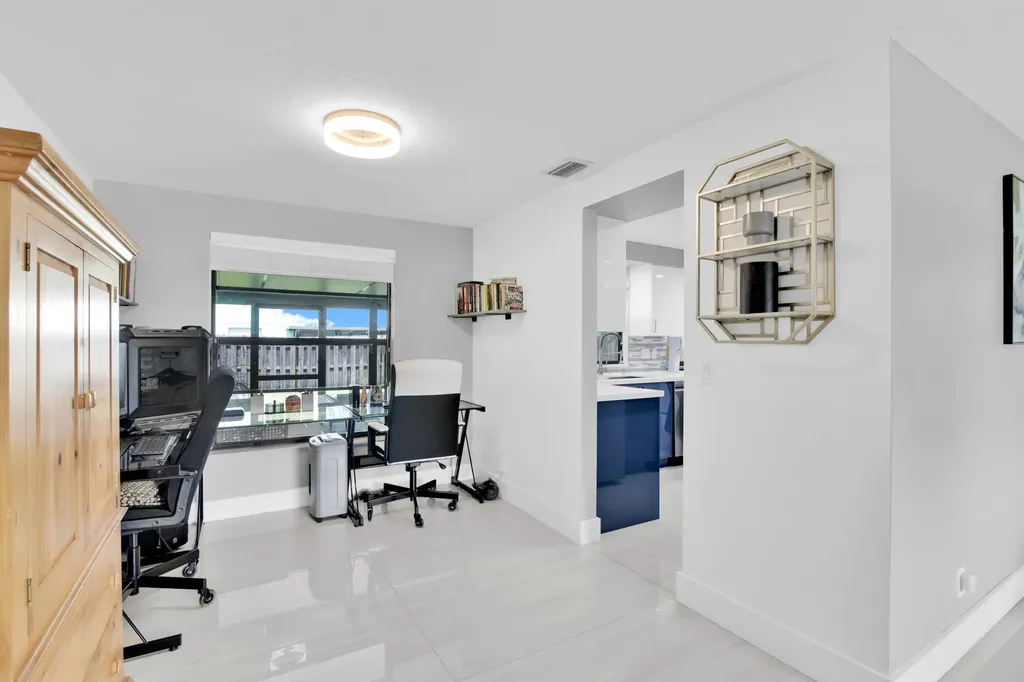 8411 Theresa Road Boynton Beach FL 33472