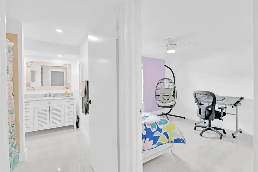 8411 Theresa Road Boynton Beach FL 33472
