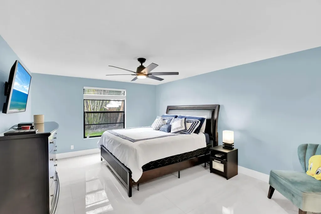 8411 Theresa Road Boynton Beach FL 33472
