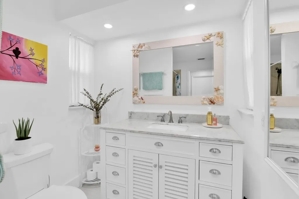 8411 Theresa Road Boynton Beach FL 33472