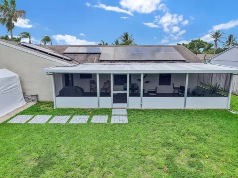 8411 Theresa Road Boynton Beach FL 33472