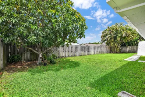 8411 Theresa Road Boynton Beach FL 33472