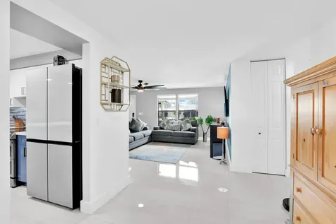 8411 Theresa Road Boynton Beach FL 33472