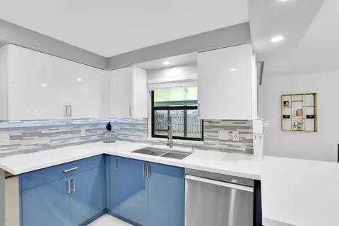 8411 Theresa Road Boynton Beach FL 33472