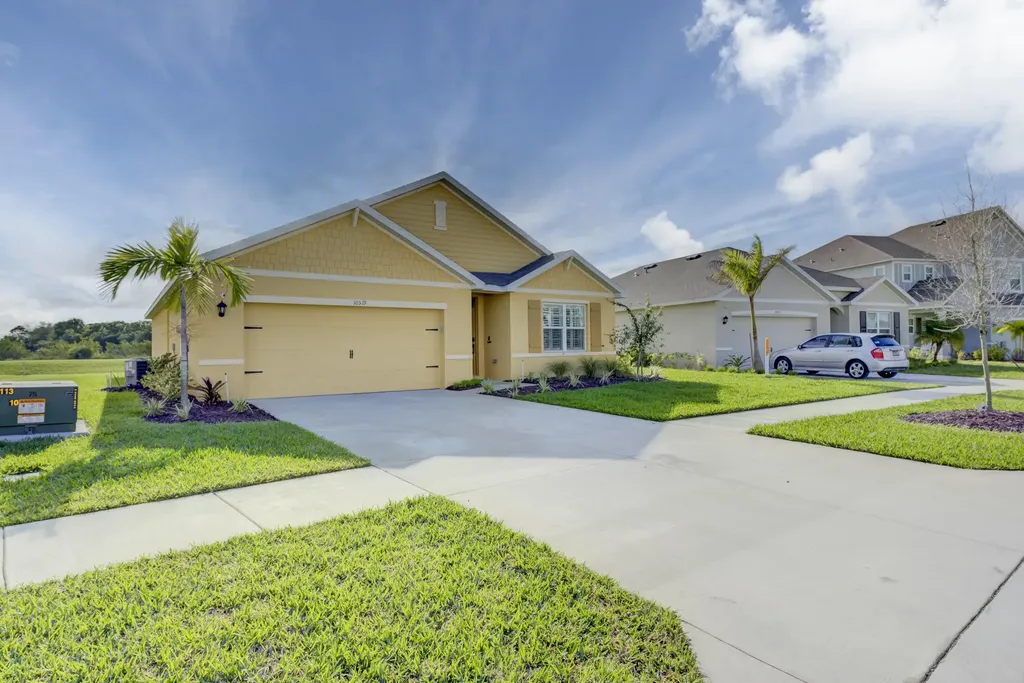 10519 SW Vasari Way Port St Lucie FL 34987