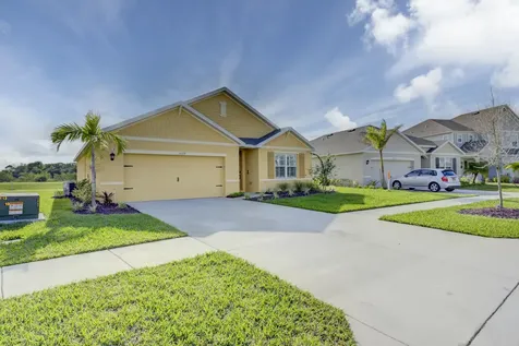 10519 SW Vasari Way Port St Lucie FL 34987
