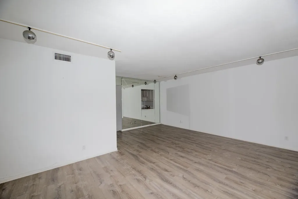 5501 NW 2nd Avenue Boca Raton FL 33487