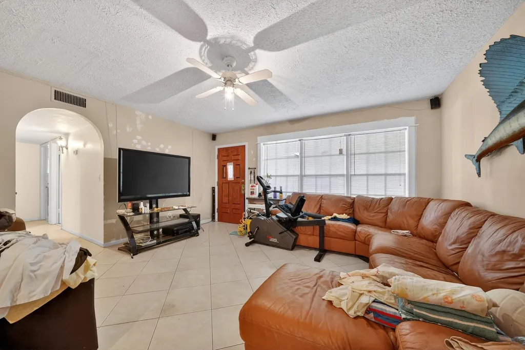 247 Airoso Boulevard Port St Lucie FL 34983