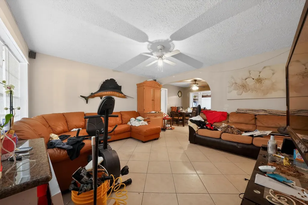 247 Airoso Boulevard Port St Lucie FL 34983