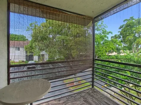 507 Gardens Drive Pompano Beach FL 33069