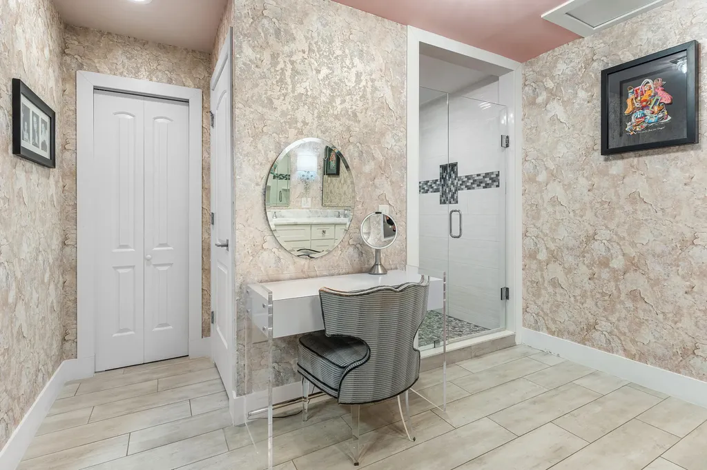 632 Lakewoode Circle W Delray Beach FL 33445