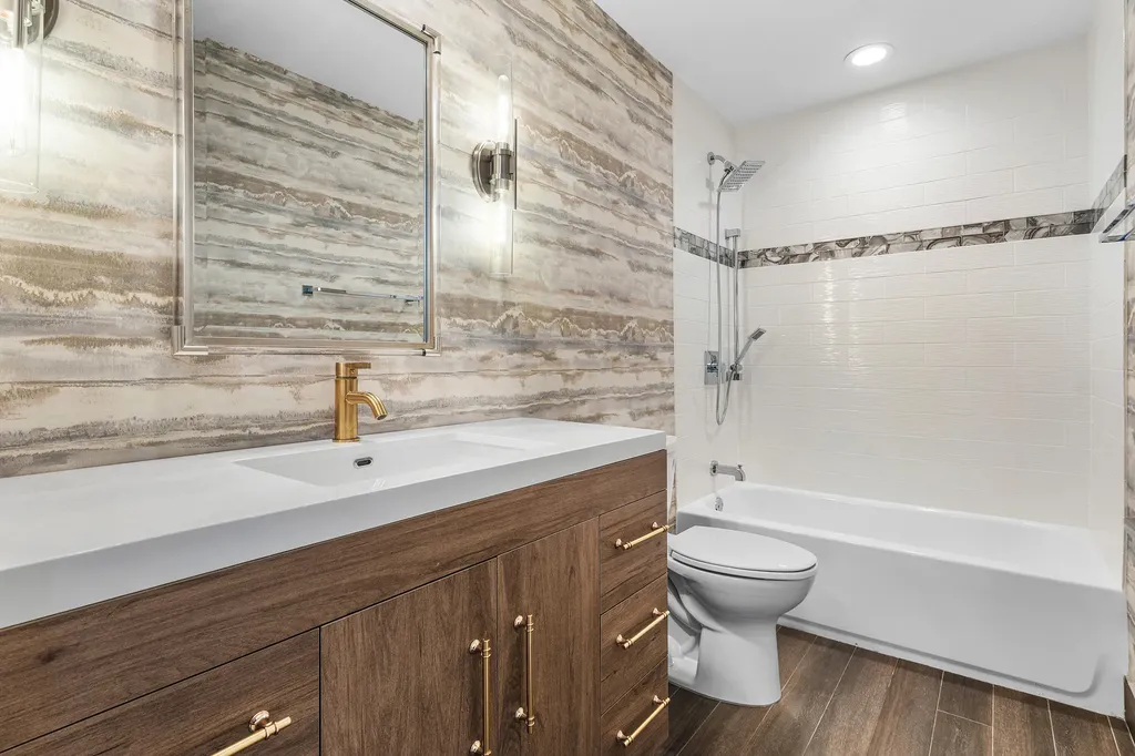 632 Lakewoode Circle W Delray Beach FL 33445
