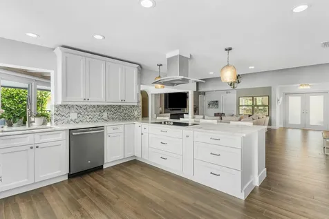 632 Lakewoode Circle W Delray Beach FL 33445
