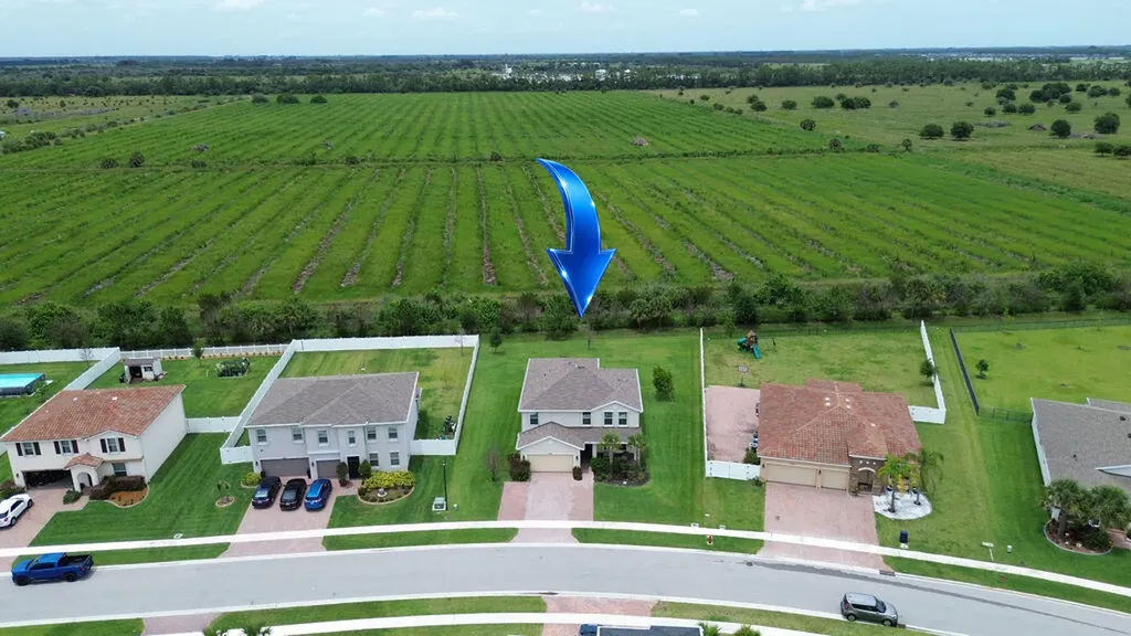 7647 NW Old Grove Lane Port St Lucie FL 34987
