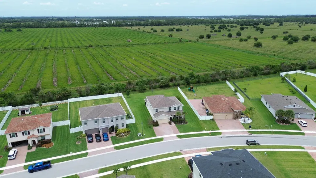 7647 NW Old Grove Lane Port St Lucie FL 34987