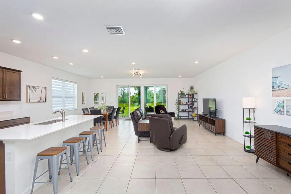 7647 NW Old Grove Lane Port St Lucie FL 34987