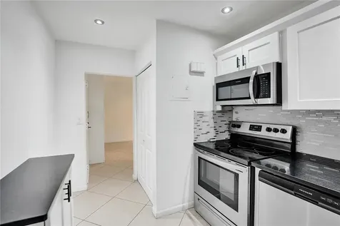 3111 Oakland Shores Drive Oakland Park FL 33309