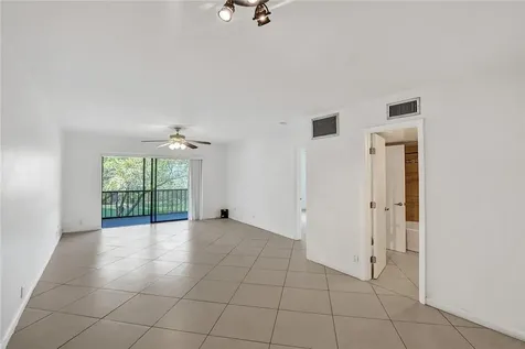 3111 Oakland Shores Drive Oakland Park FL 33309