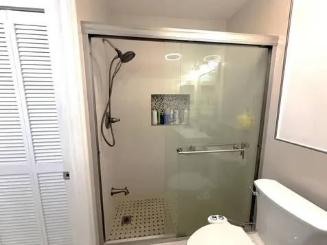 6575 W 27th Court Hialeah FL 33016