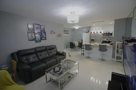 6575 W 27th Court Hialeah FL 33016